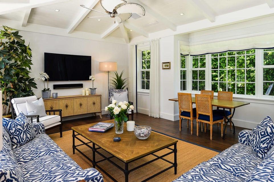 ADAMS CIRCLE - Residential