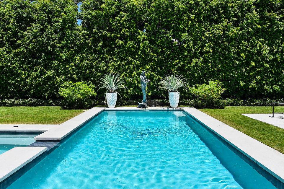 ADAMS CIRCLE - Residential