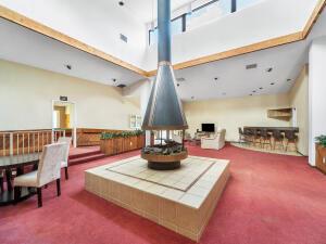 CYPRESS BEND CONDOMINIUM - Residential Lease