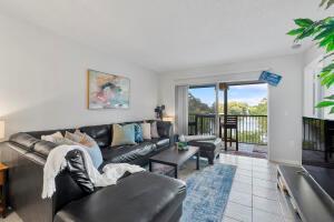 2236 N Cypress Bend Drive Drive 311