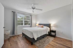 CYPRESS BEND CONDOMINIUM - Residential Lease