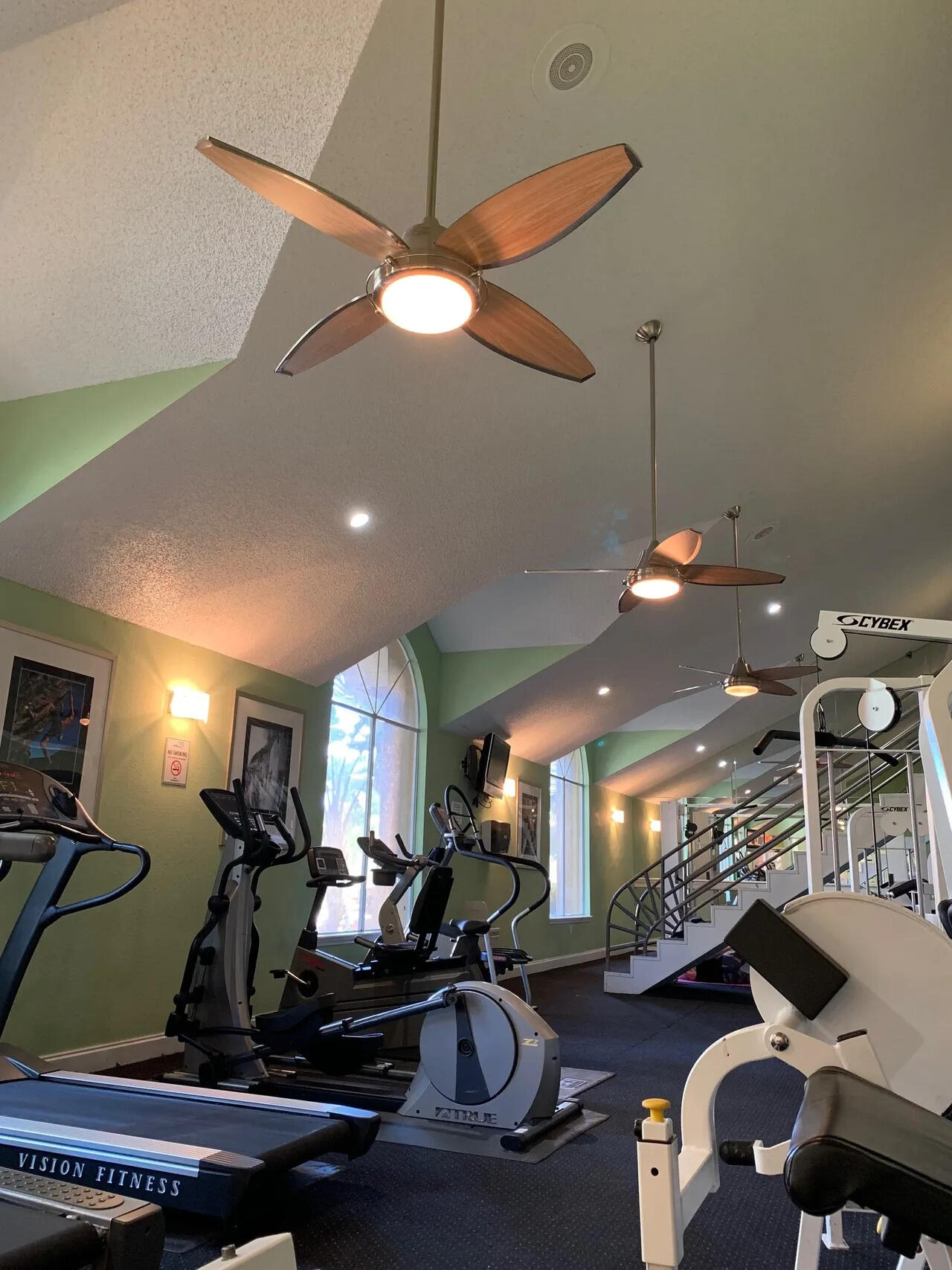 PONTE VERDE AT PALM BEACH LAKES CONDO - Residential Lease