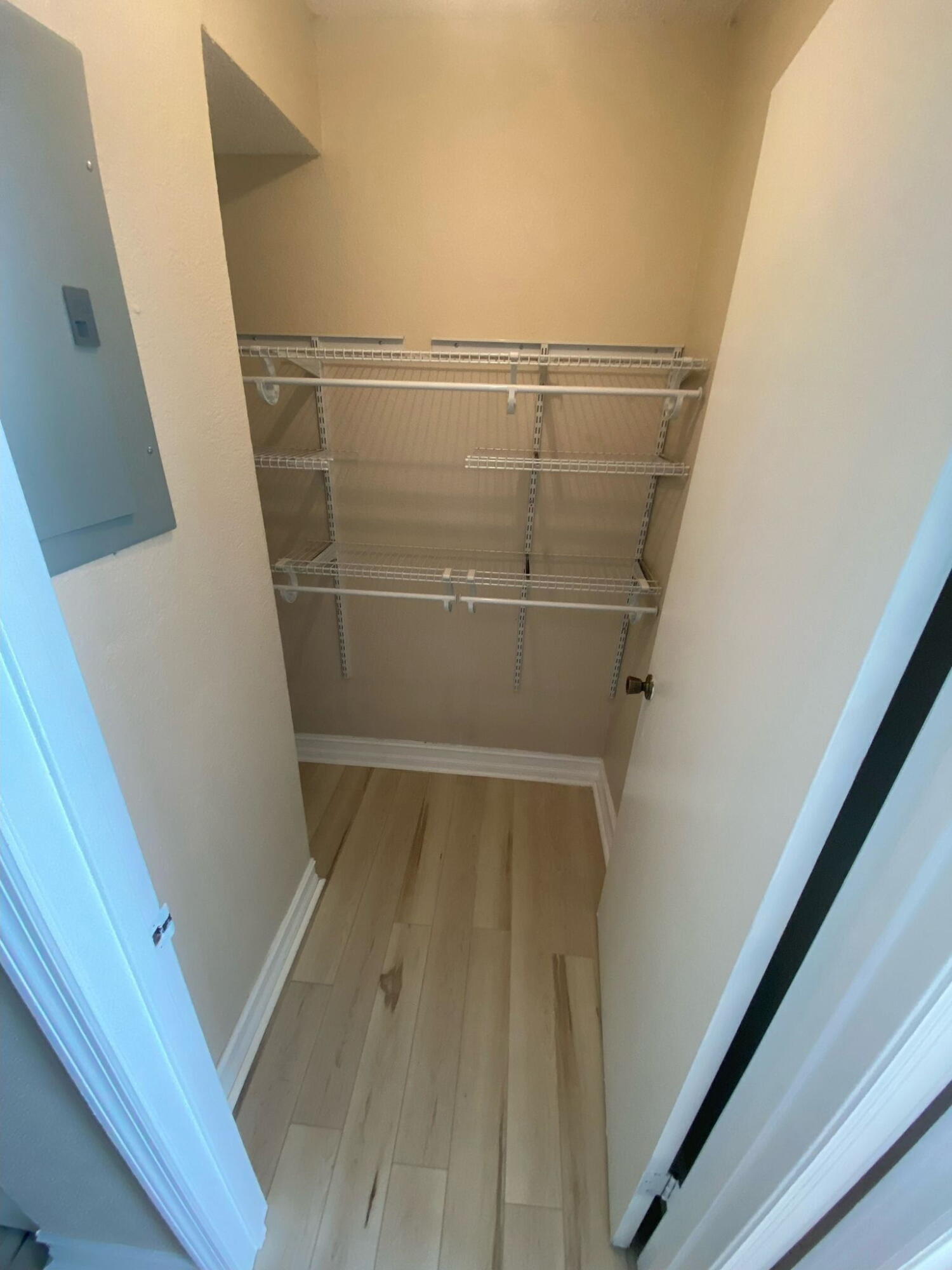 PONTE VERDE AT PALM BEACH LAKES CONDO - Residential Lease