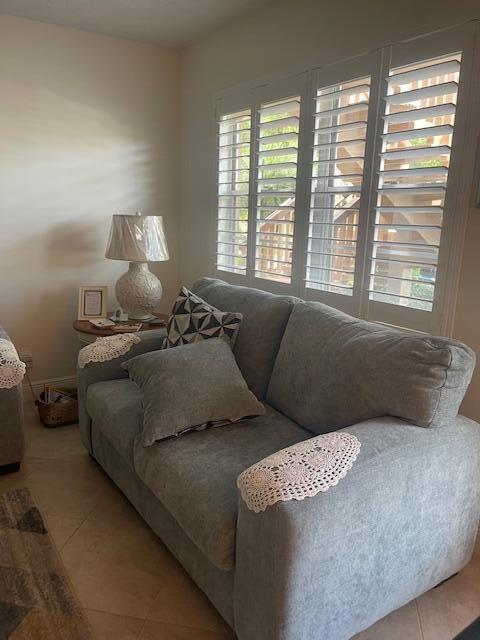 HASTINGS CONDOS - Residential