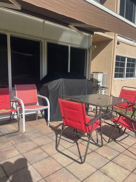 HASTINGS CONDOS - Residential