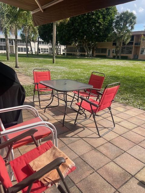 HASTINGS CONDOS - Residential