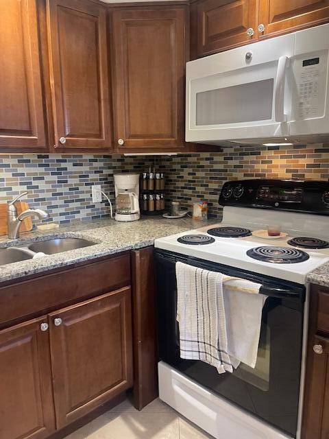 HASTINGS CONDOS - Residential