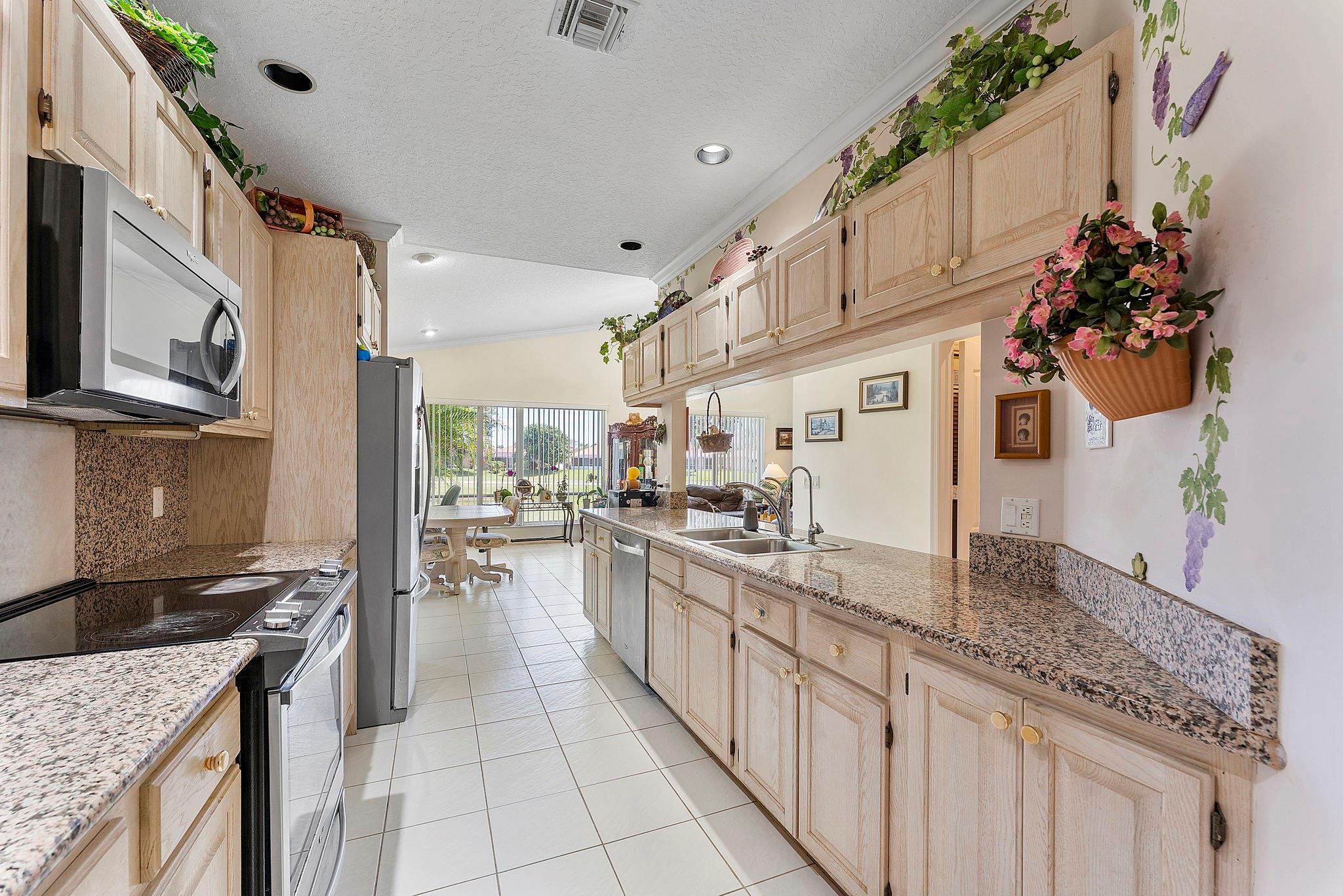 FAIRFIELDS LACUNA 6 - Residential