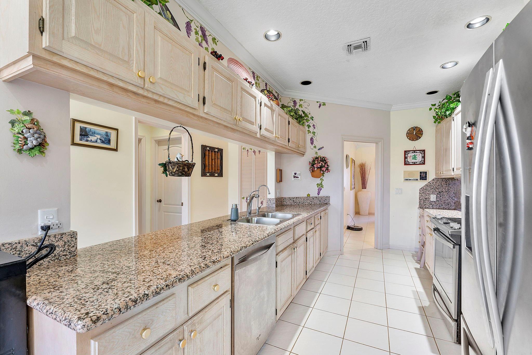 FAIRFIELDS LACUNA 6 - Residential