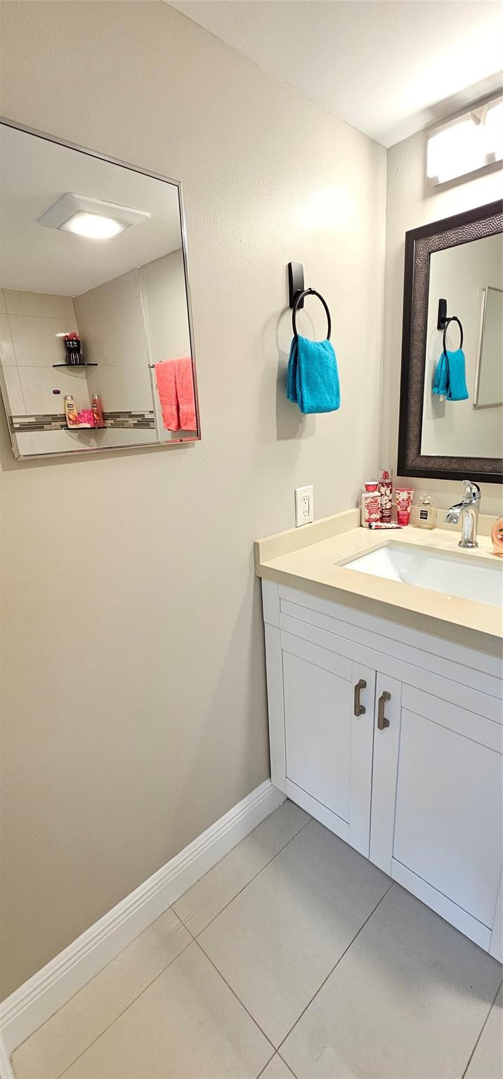 Lakewood At Emerald Hills - Residential Lease