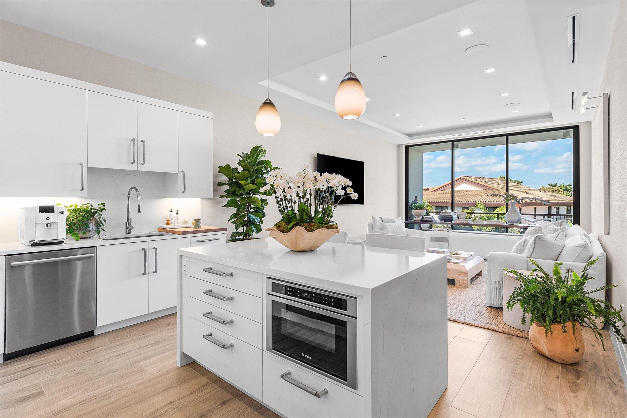 1177 MODERNE CONDO - Residential