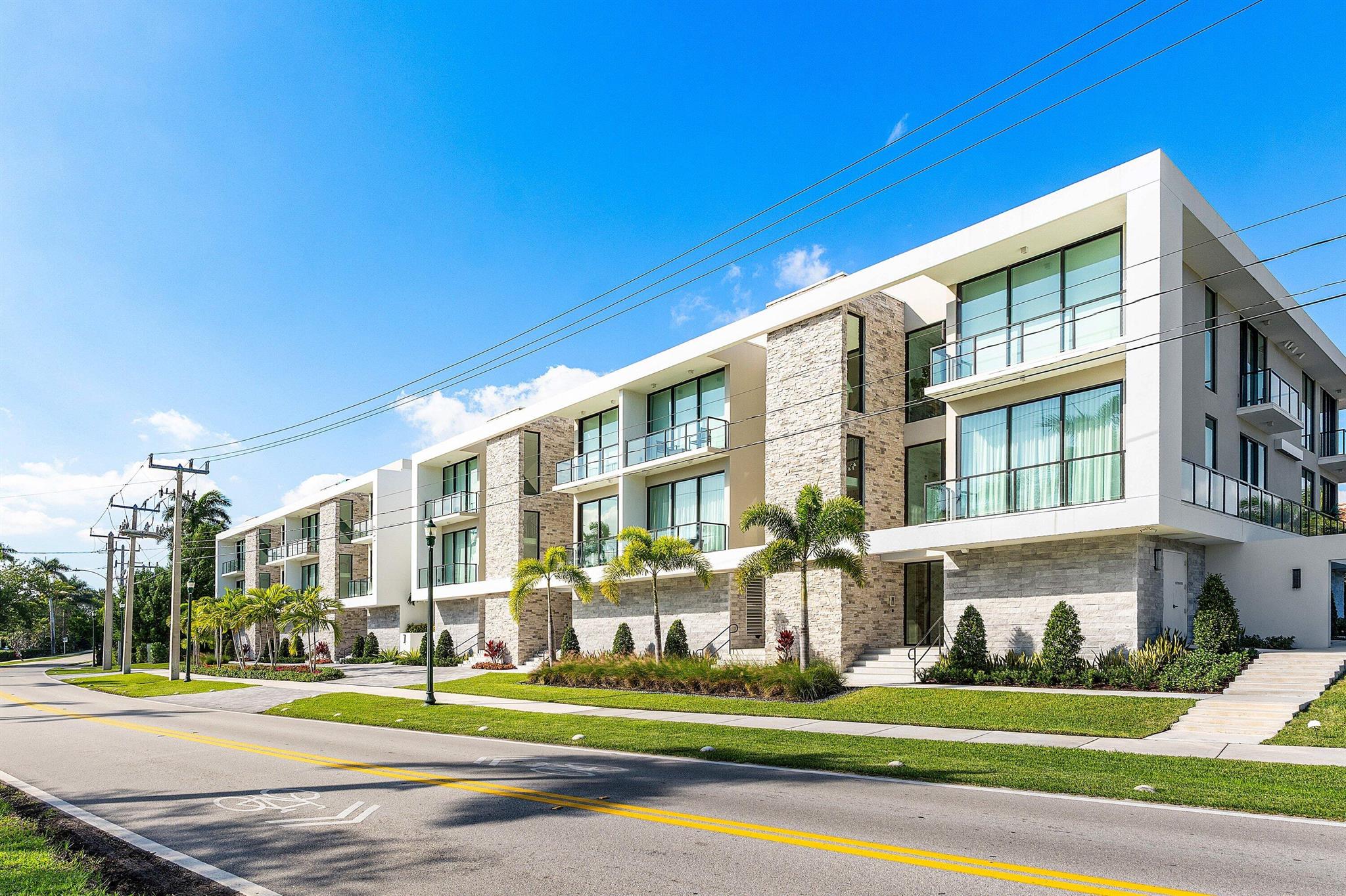 1177 MODERNE CONDO - Residential