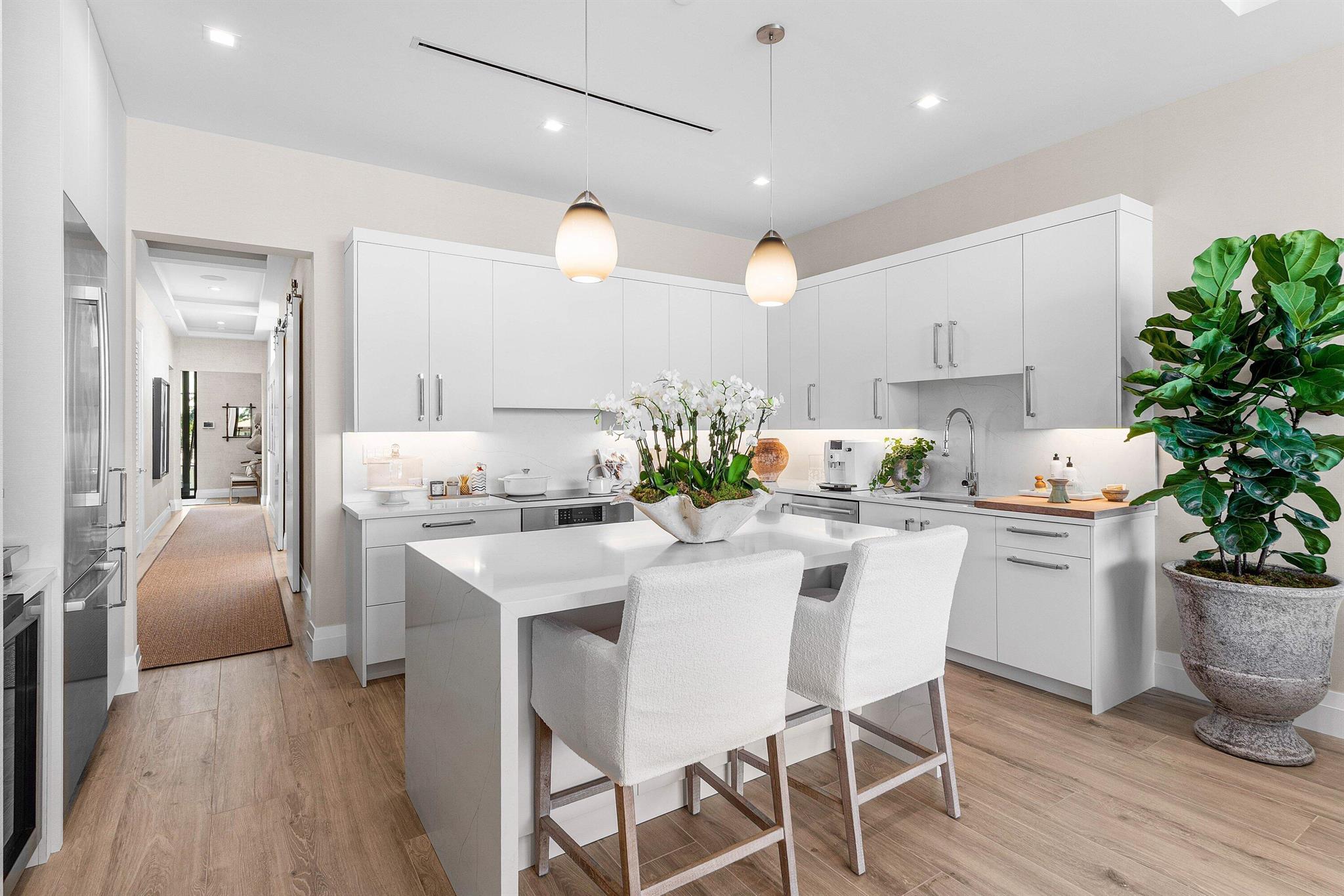 1177 MODERNE CONDO - Residential