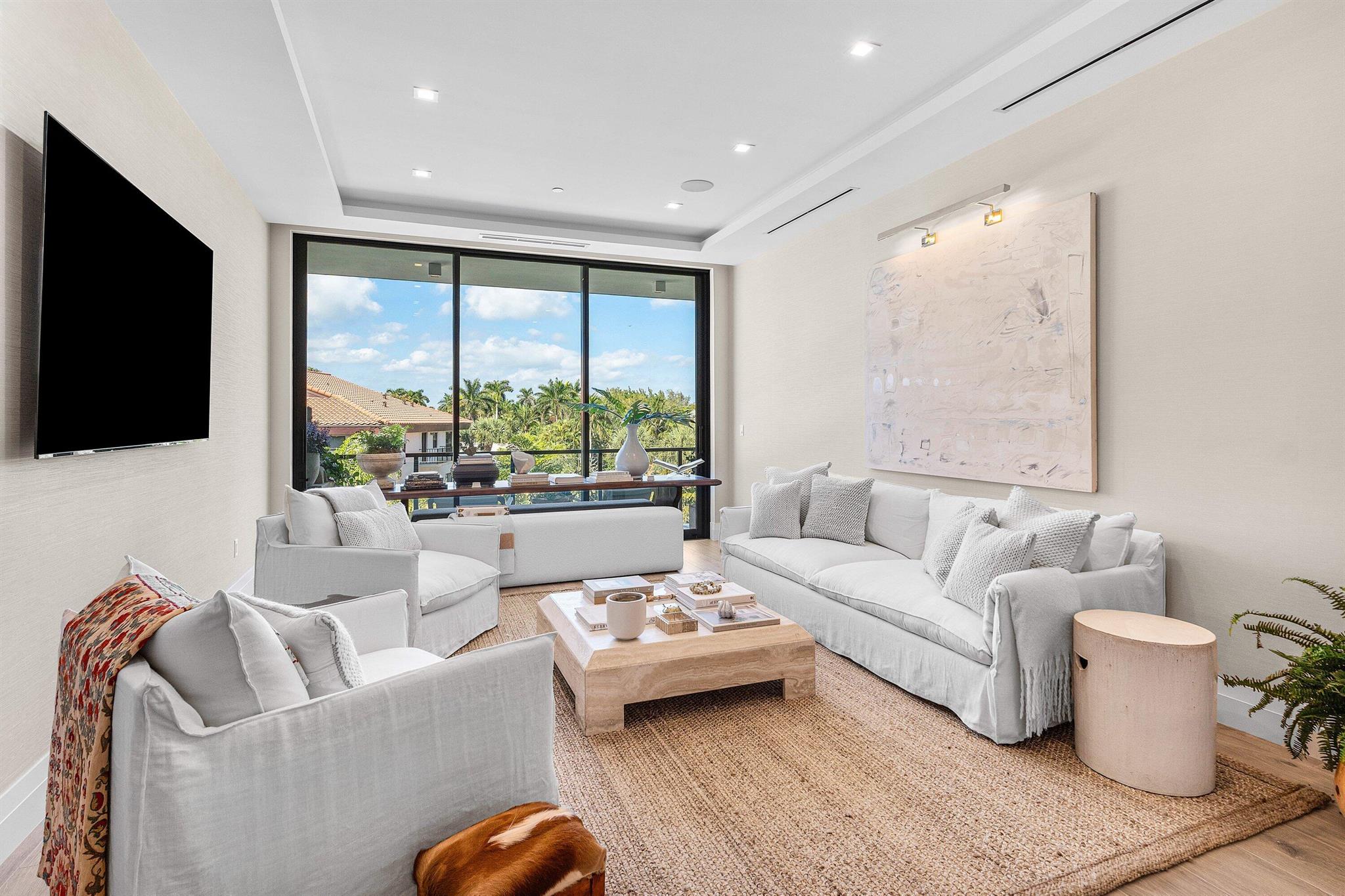 1177 MODERNE CONDO - Residential