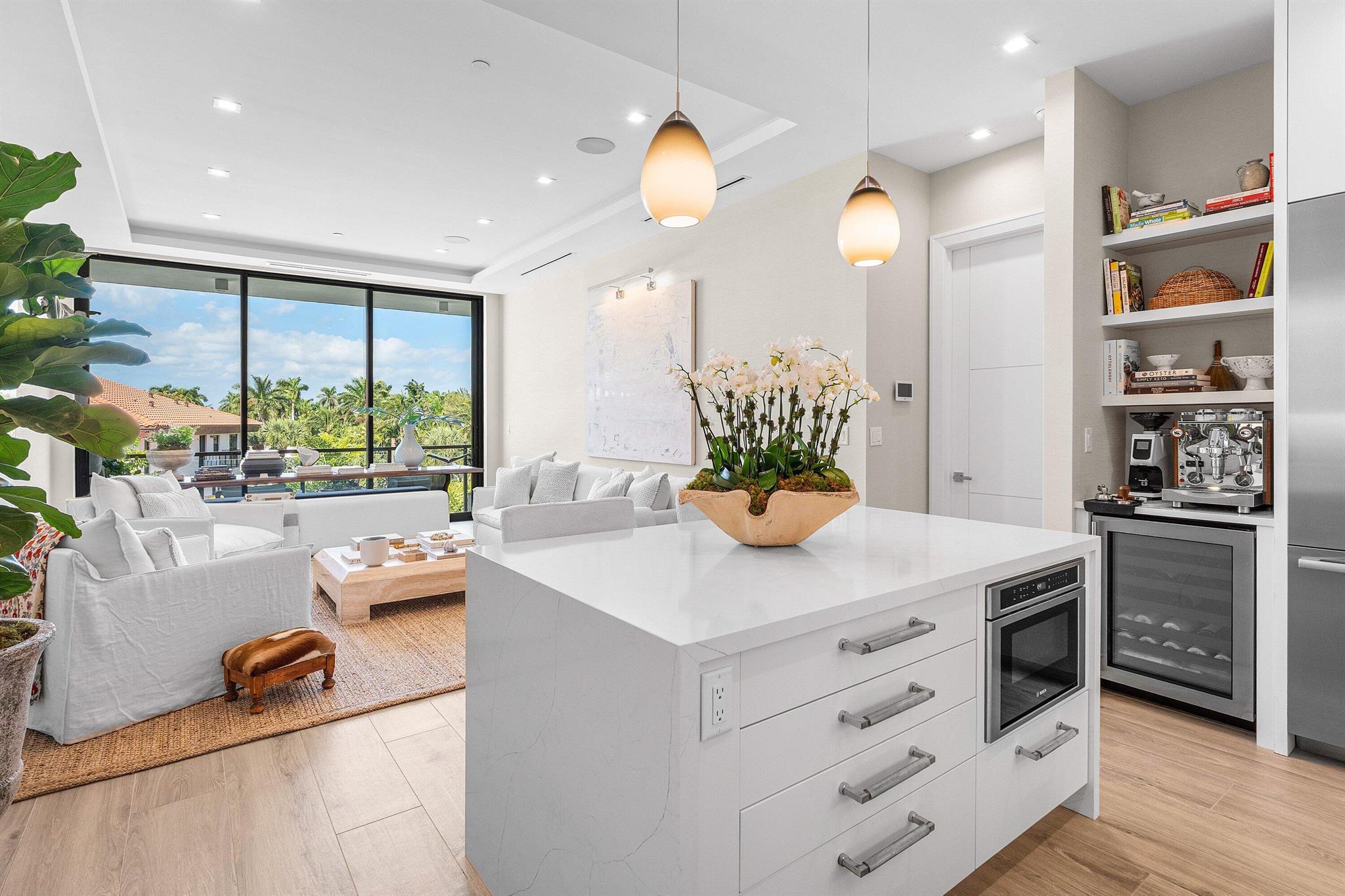 1177 MODERNE CONDO - Residential