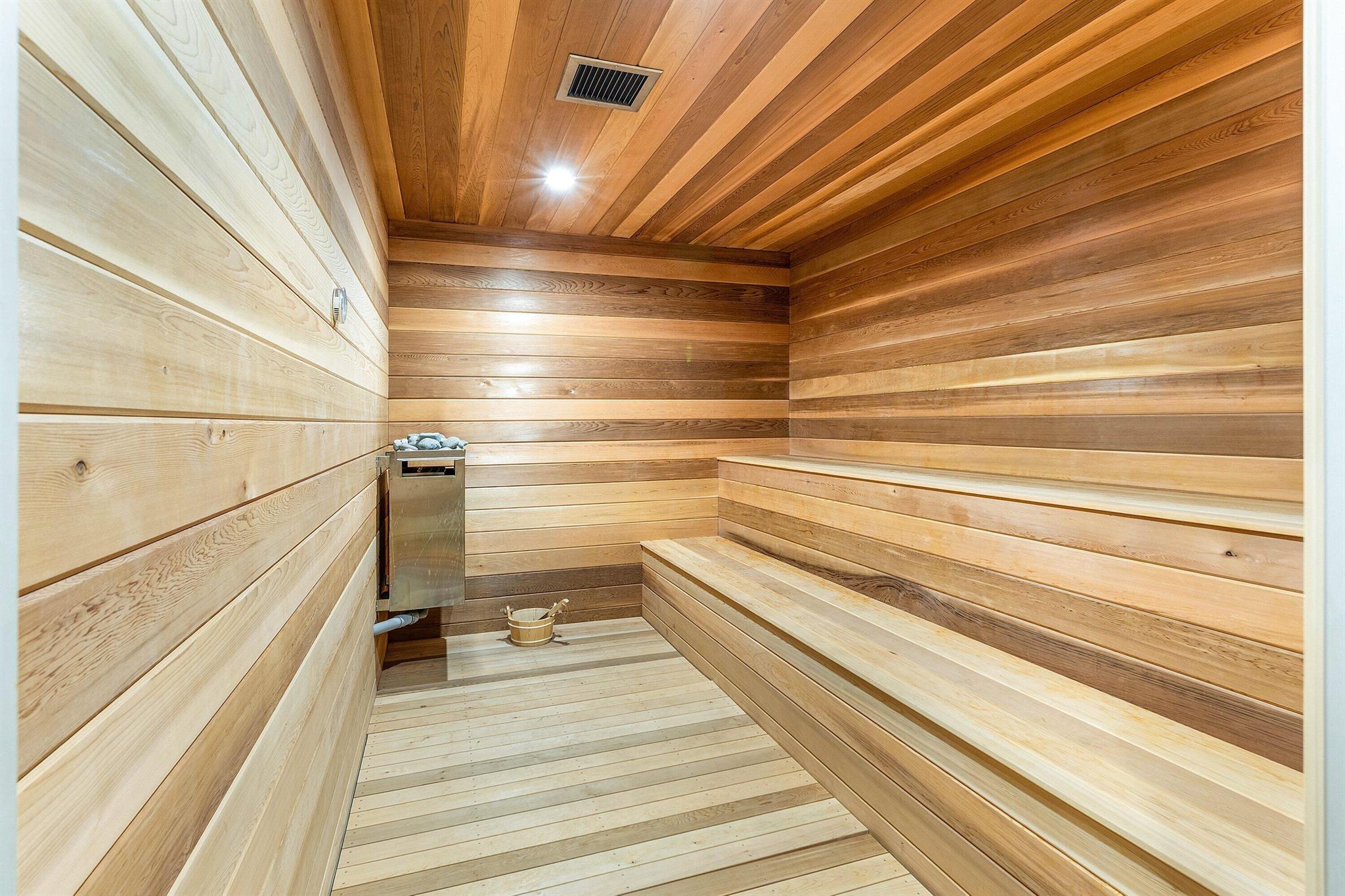 1177 MODERNE CONDO - Residential