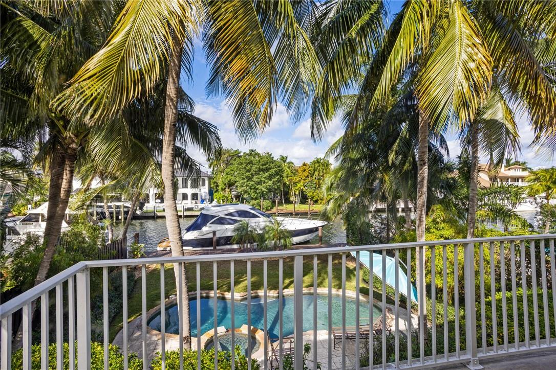 LAUDERDALE SHORES - Residential