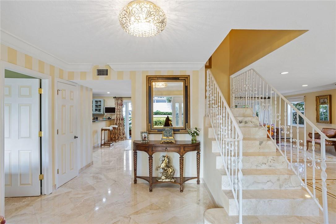 LAUDERDALE SHORES - Residential