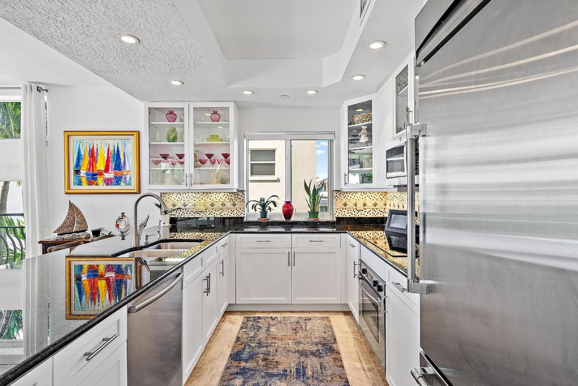 INLET POINTE CONDO - Residential