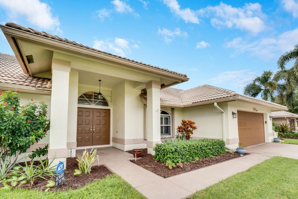 Photo of 7146 Paramount Drive, Lake Worth, FL 33467 (MLS # R11020664)