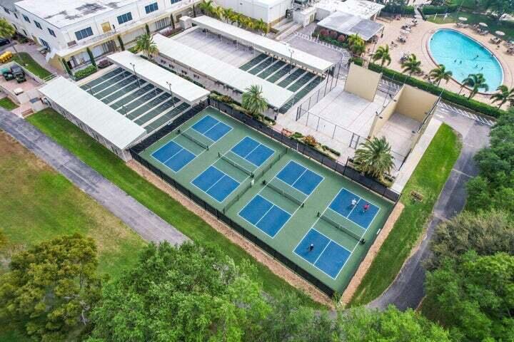 ANDOVER CONDOS - Residential