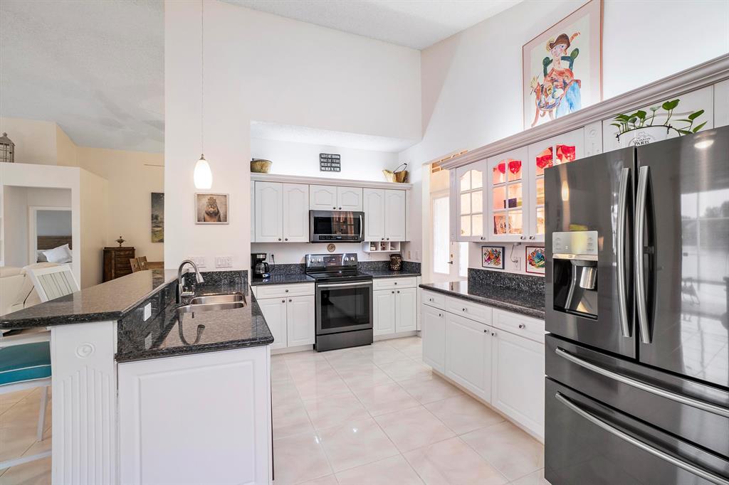 MAYFAIR AT PARKLAND - Residential