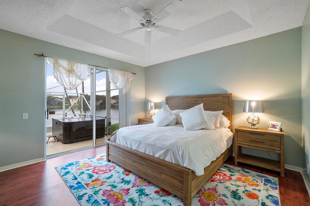 MAYFAIR AT PARKLAND - Residential