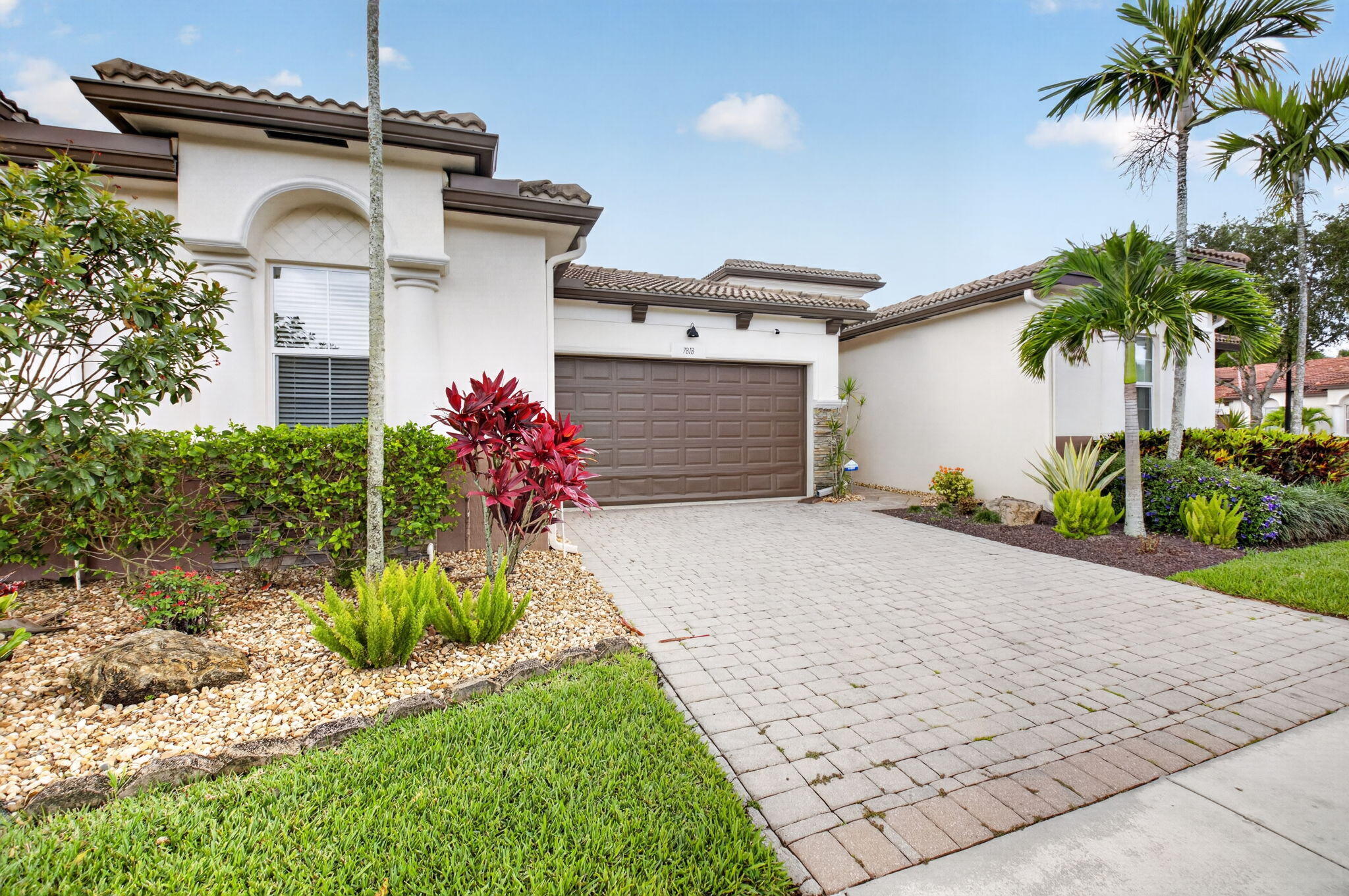 VILLAGGIO RESERVE - Residential