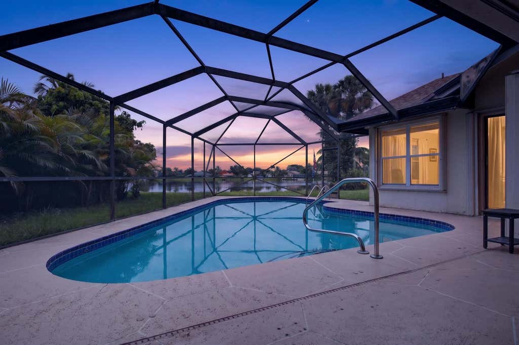 Photo of 1773 WILTSHIRE VILLAGE Drive, Wellington, FL 33414 (MLS # B26053429)