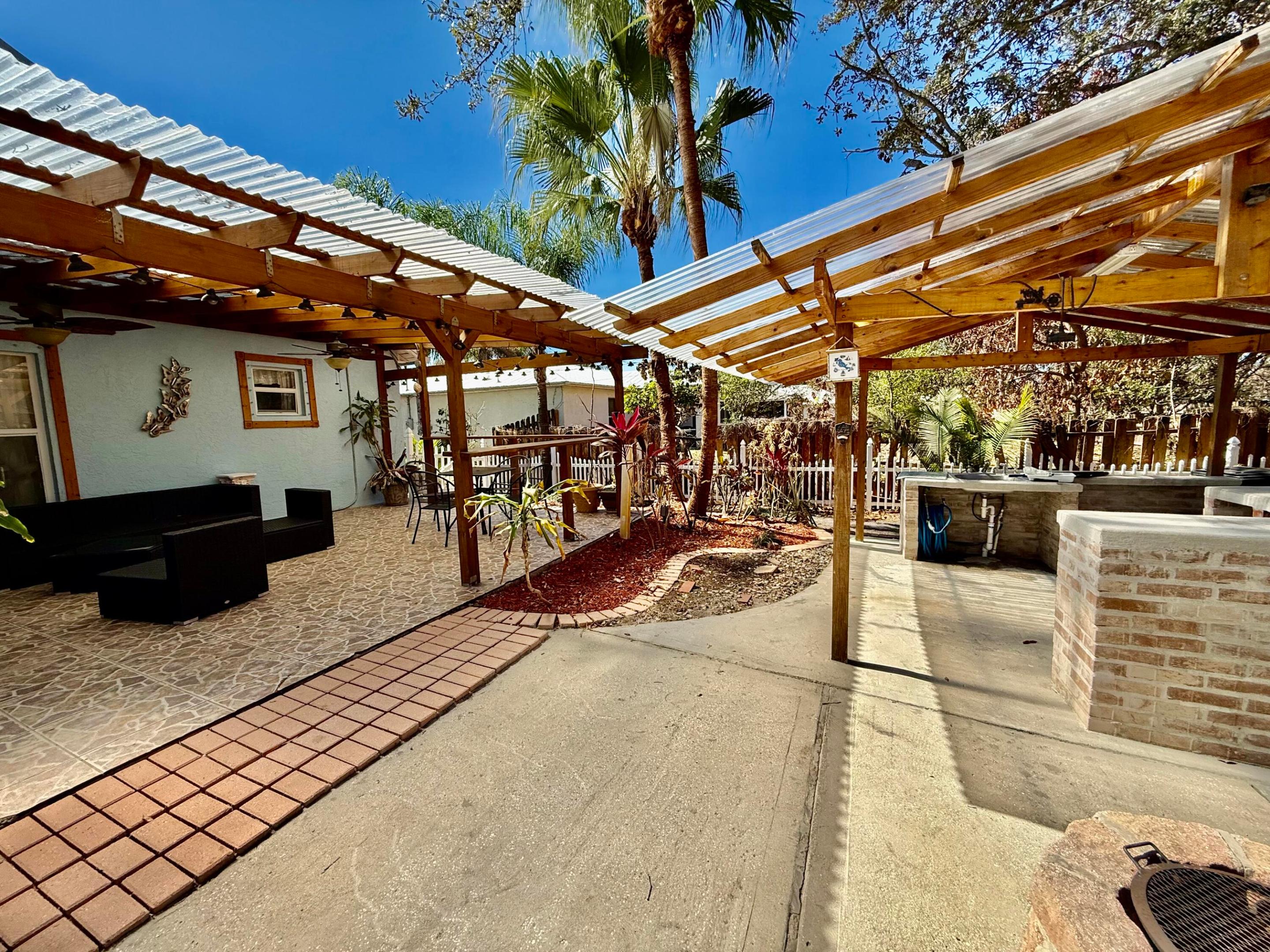 PORT ST LUCIE-SECTION 13 - Residential Lease