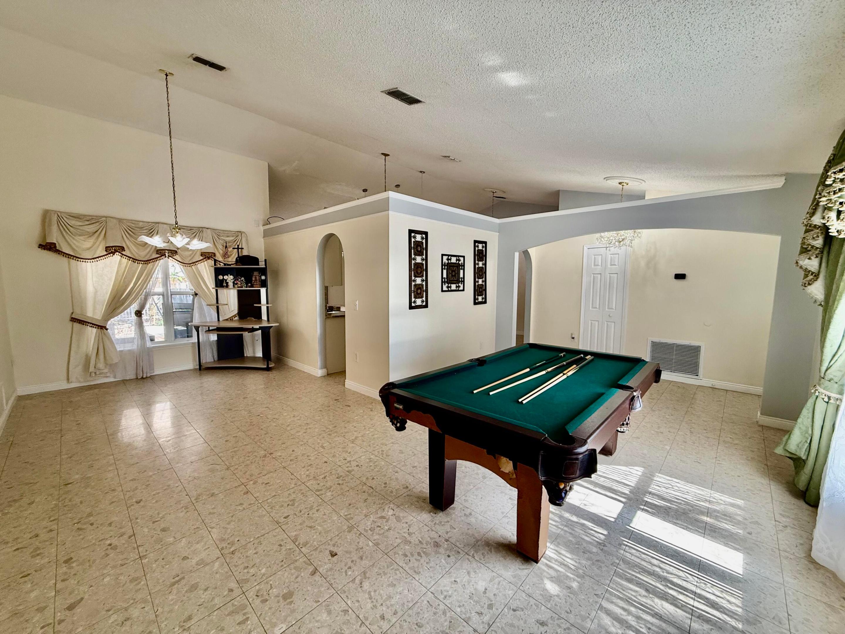 PORT ST LUCIE-SECTION 13 - Residential Lease