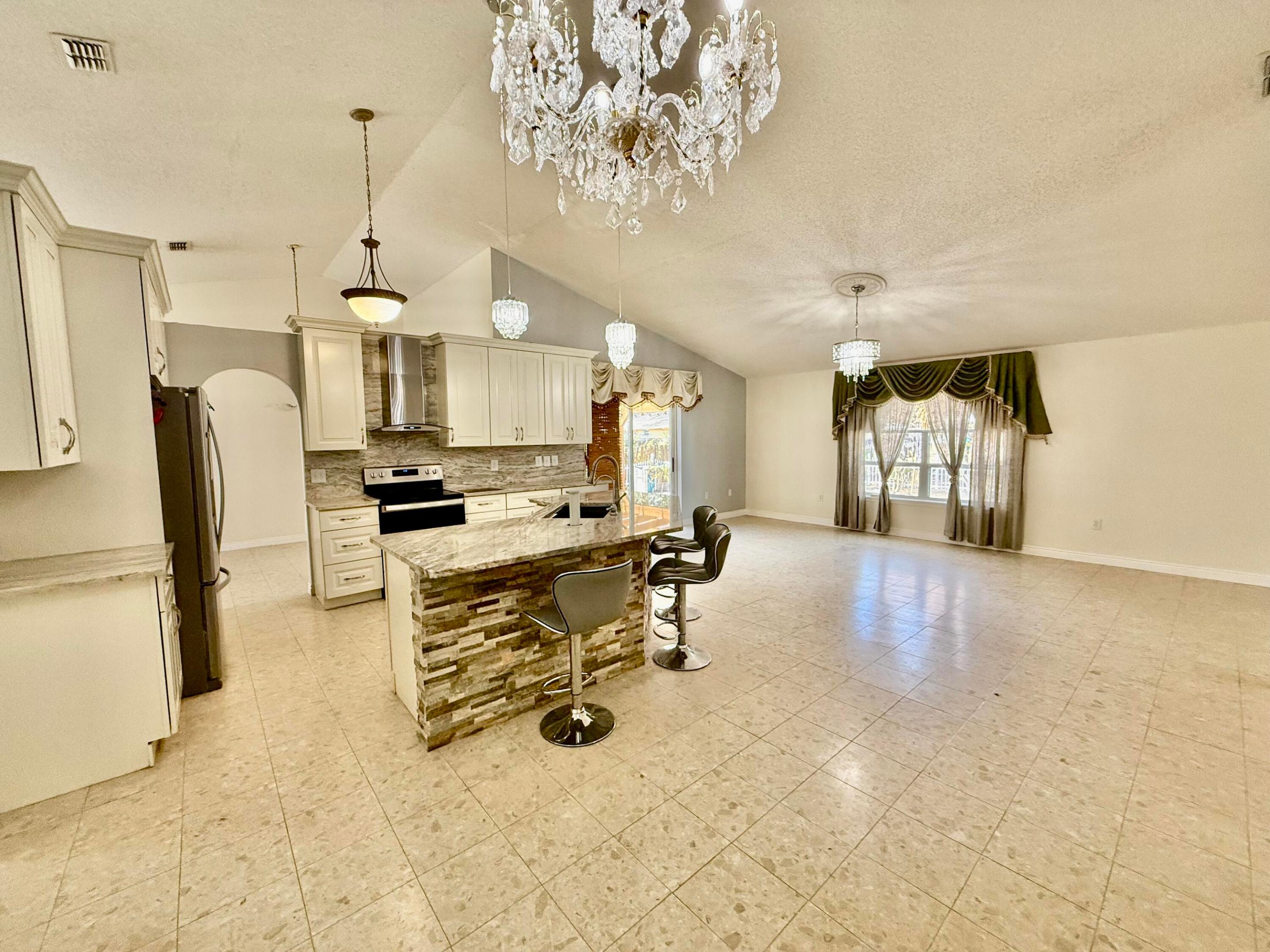 PORT ST LUCIE-SECTION 13 - Residential Lease