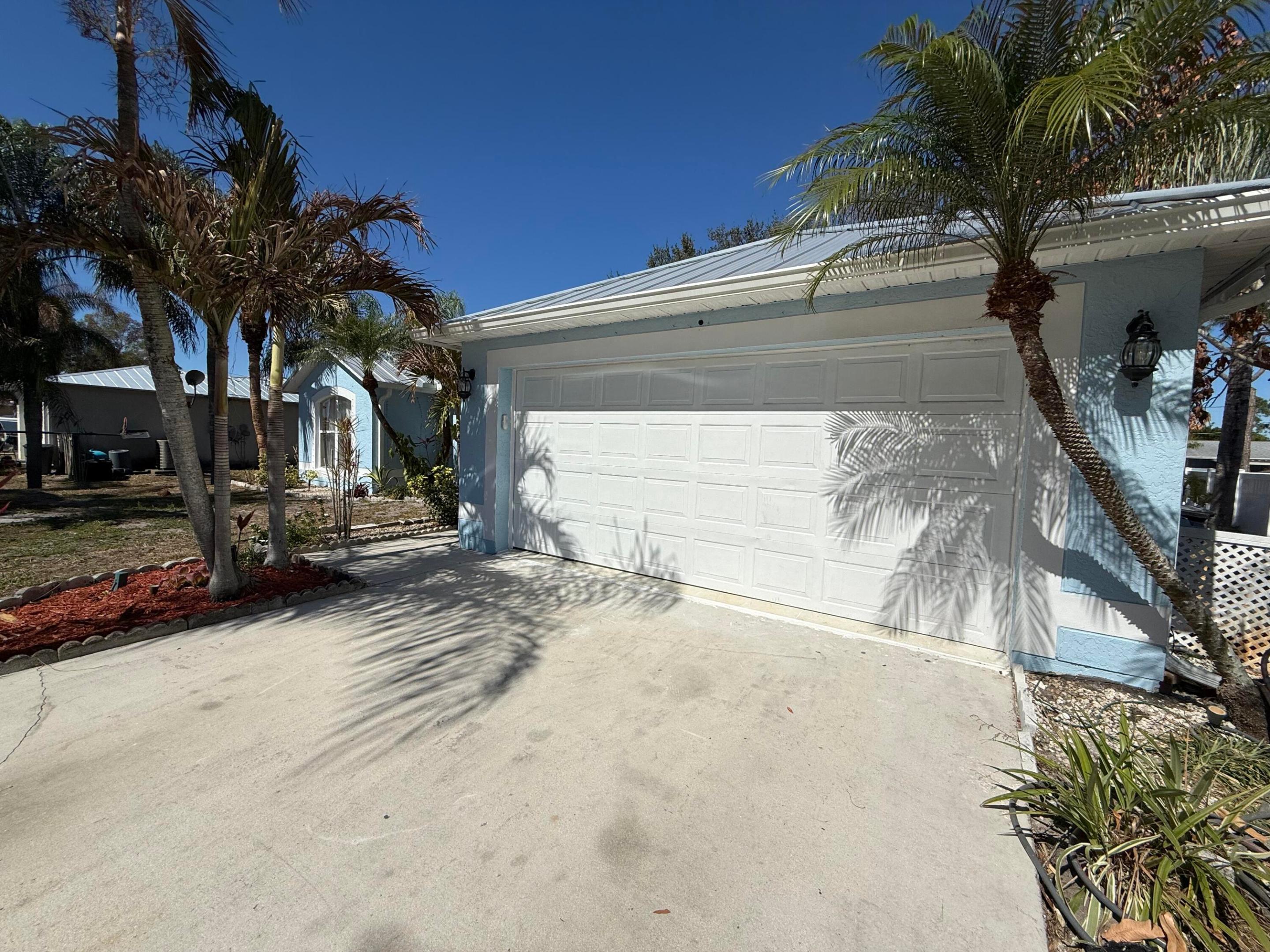 PORT ST LUCIE-SECTION 13 - Residential Lease