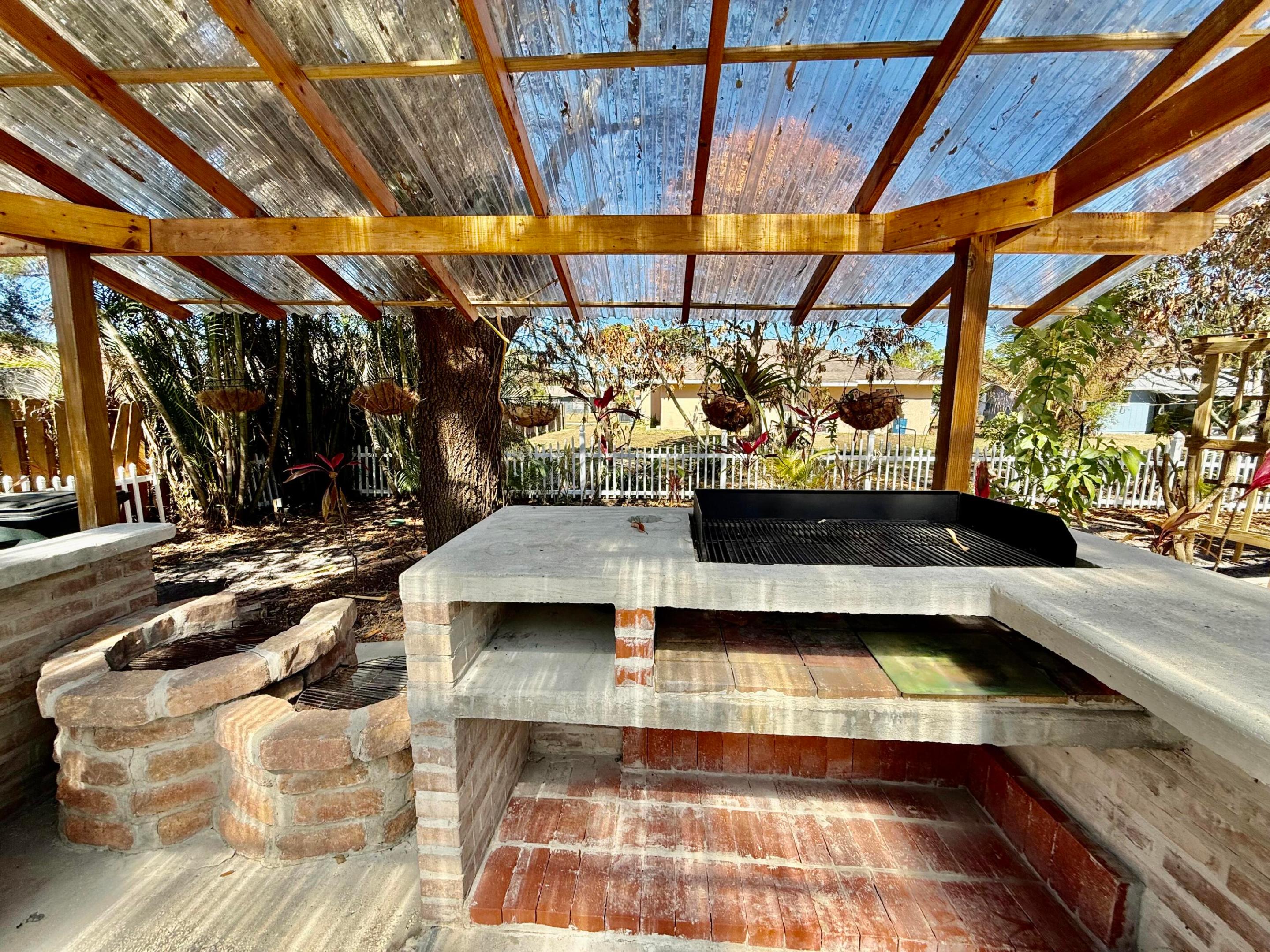 PORT ST LUCIE-SECTION 13 - Residential Lease