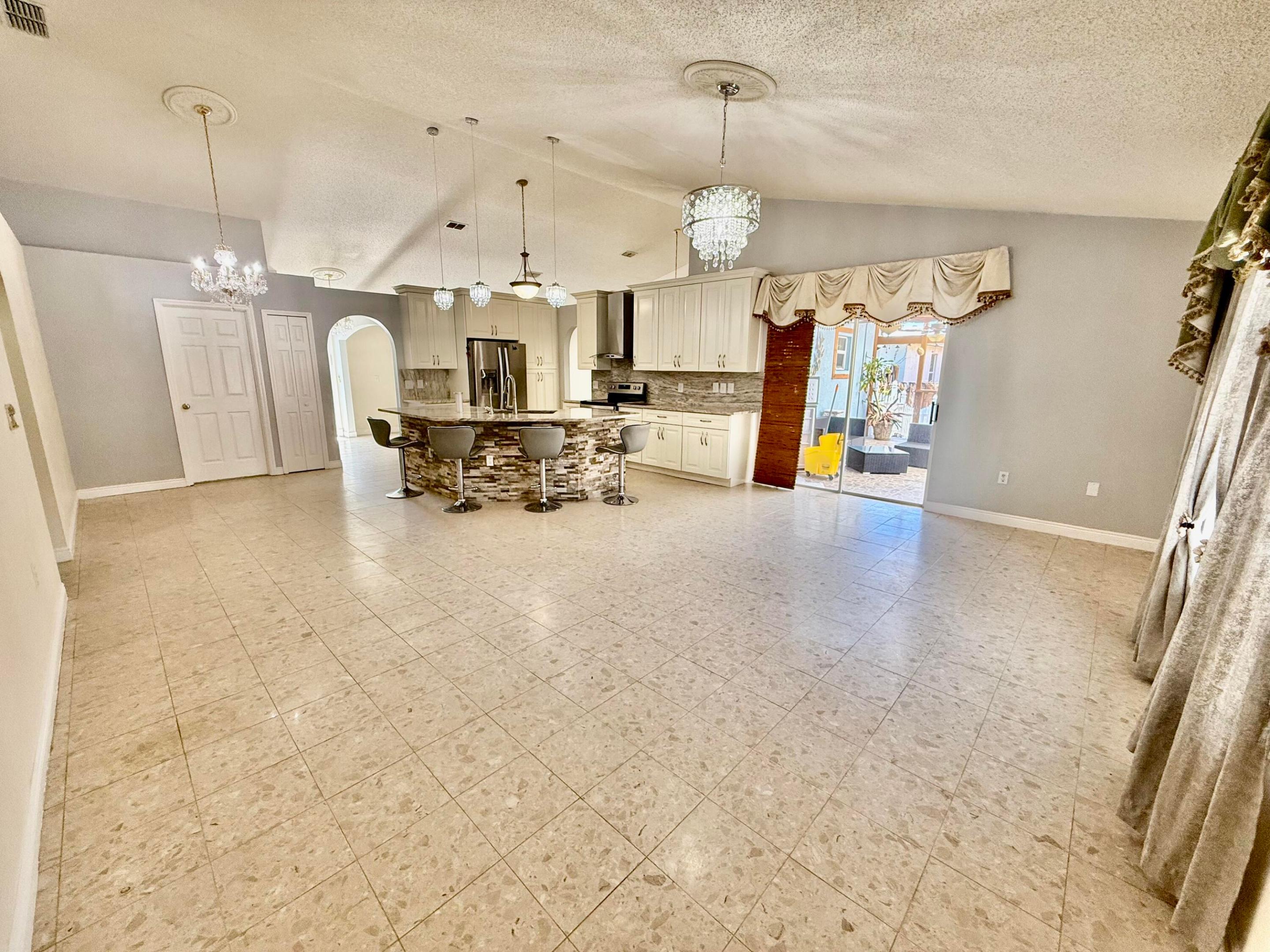 PORT ST LUCIE-SECTION 13 - Residential Lease