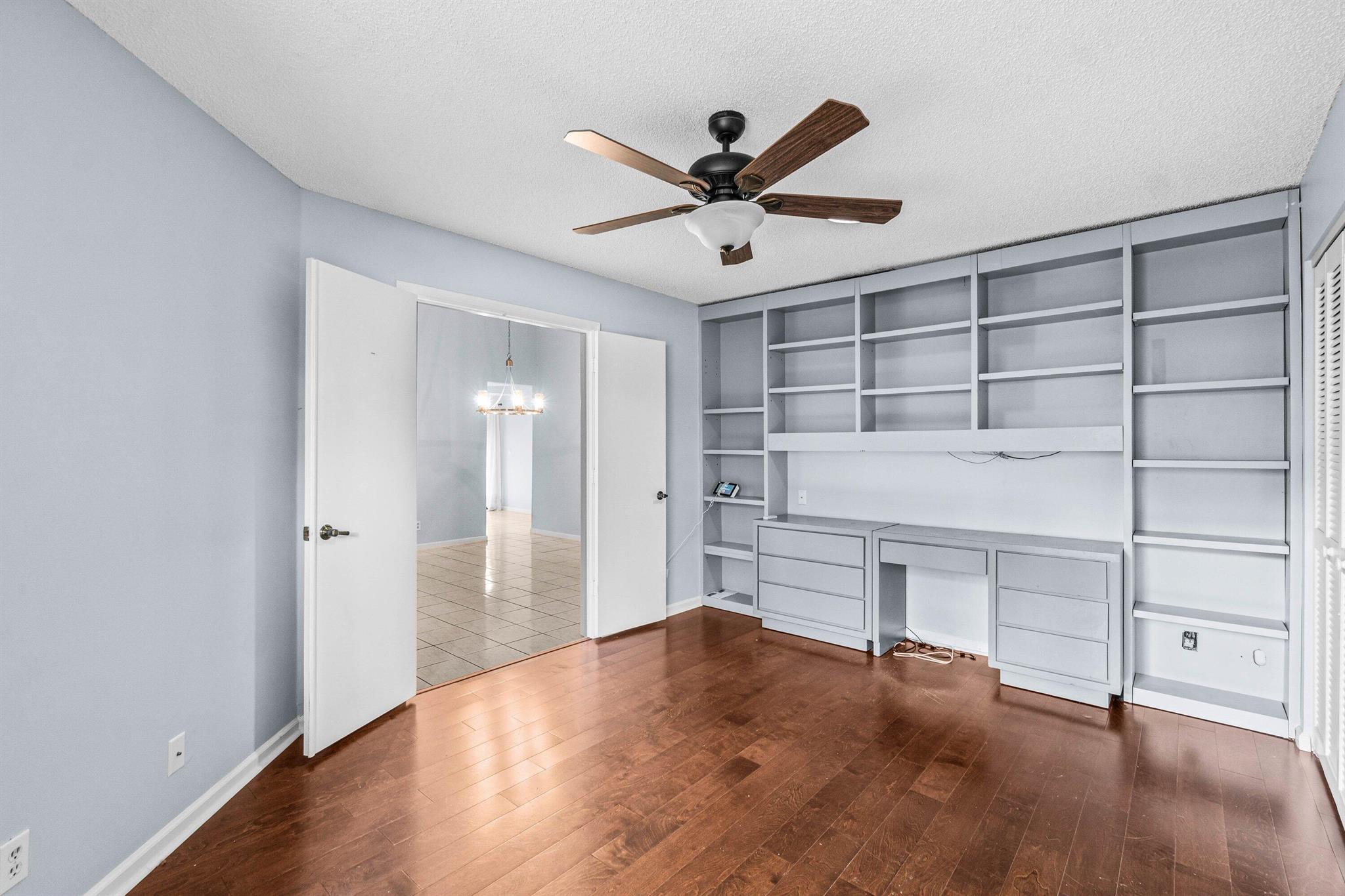 CEDAR POINT 5 - Residential