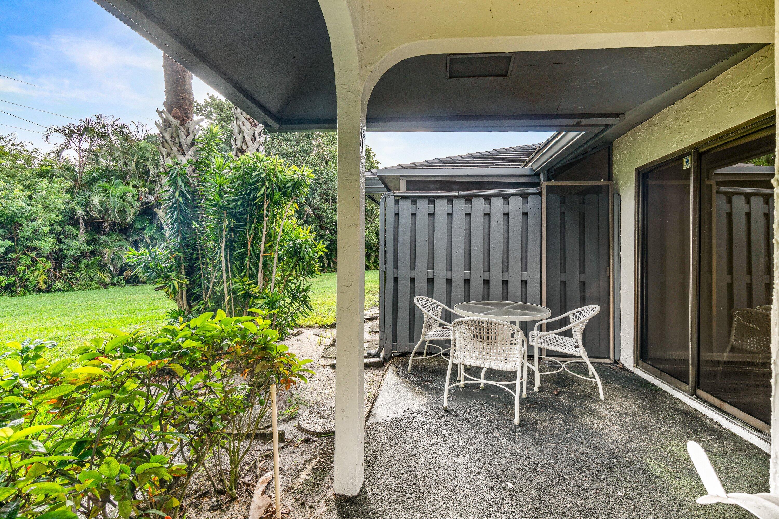 Banyan Springs - Residential