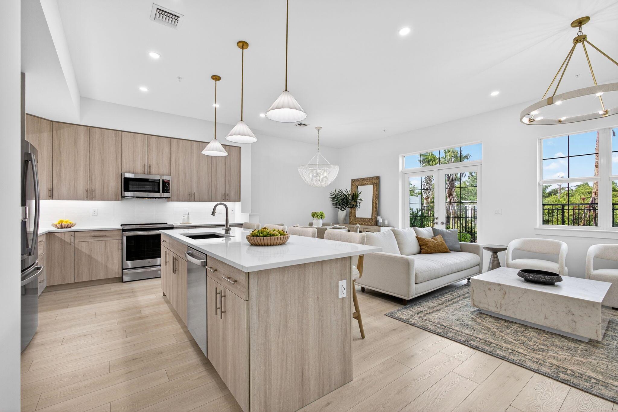140 Water Pointe Place 13