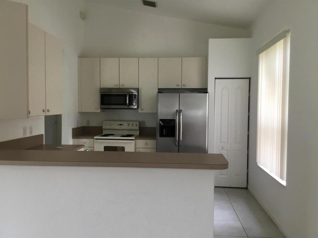 PORTOFINO SHORES - Residential Lease