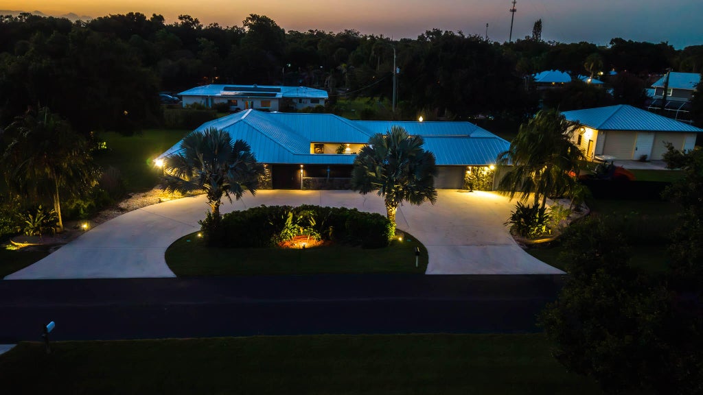 Photo of 3504 FONTANEDA Avenue, Fort Pierce, FL 34947 (MLS # B26056699)