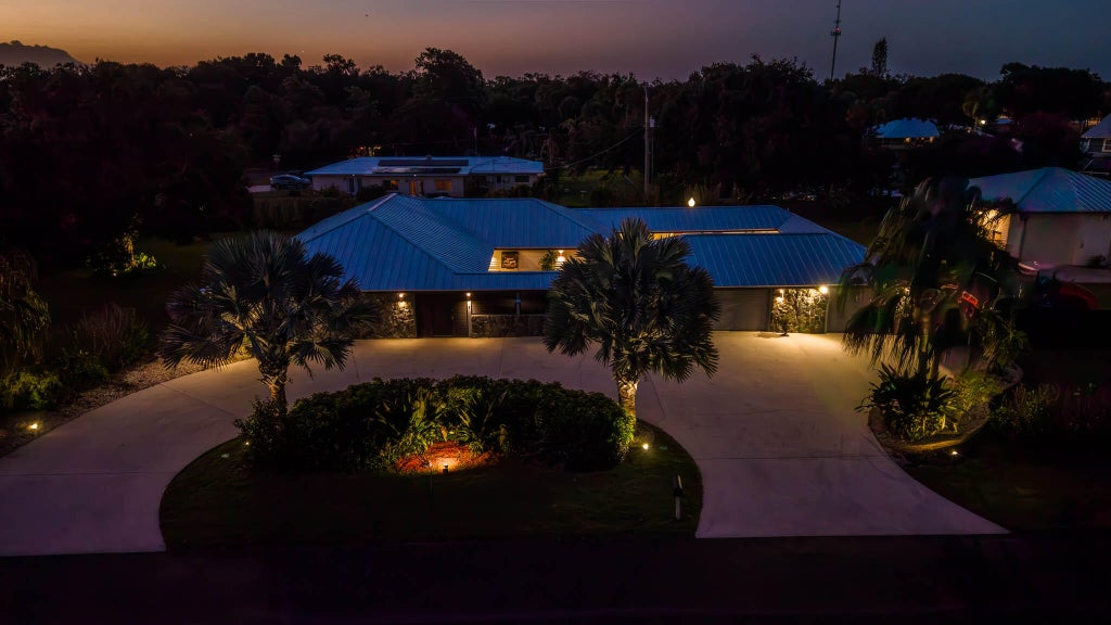 Photo of 3504 FONTANEDA Avenue, Fort Pierce, FL 34947 (MLS # B26056699)