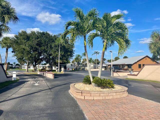 ANCIENT OAKS RV RESORT NO - Residential