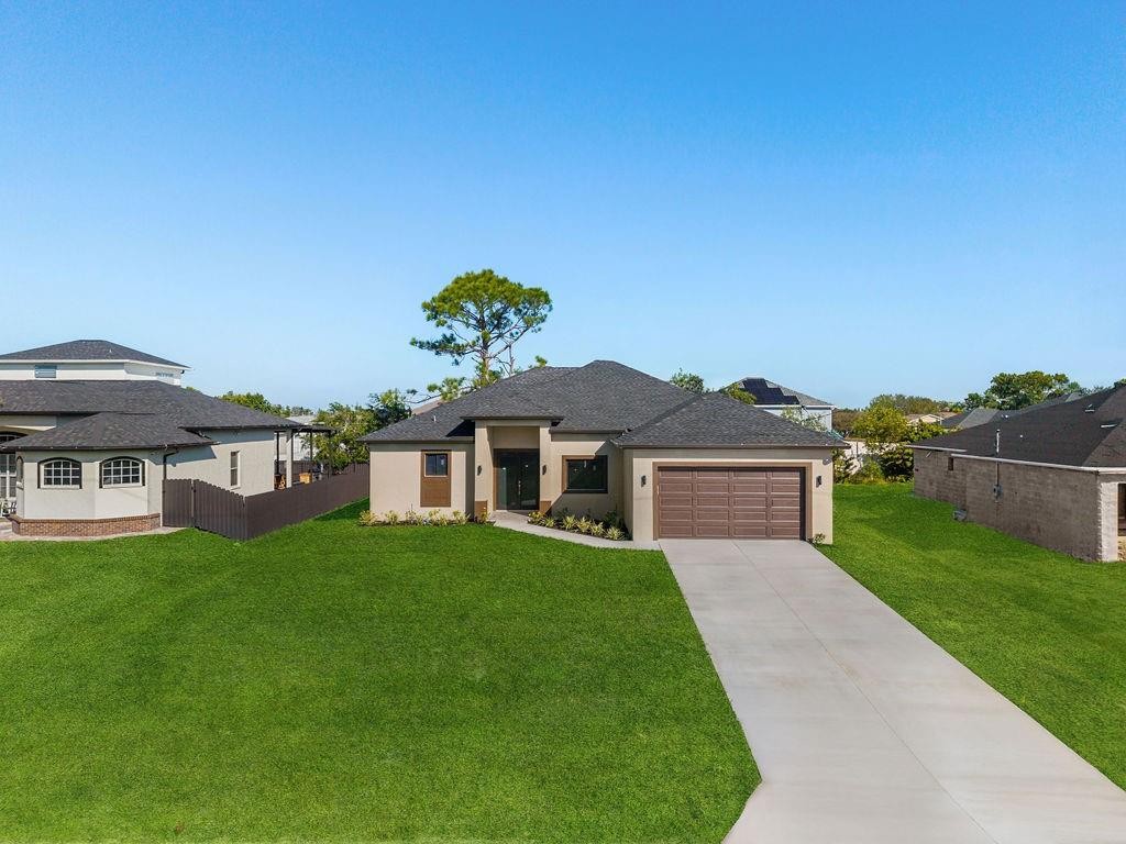 CAPE CORAL - Residential