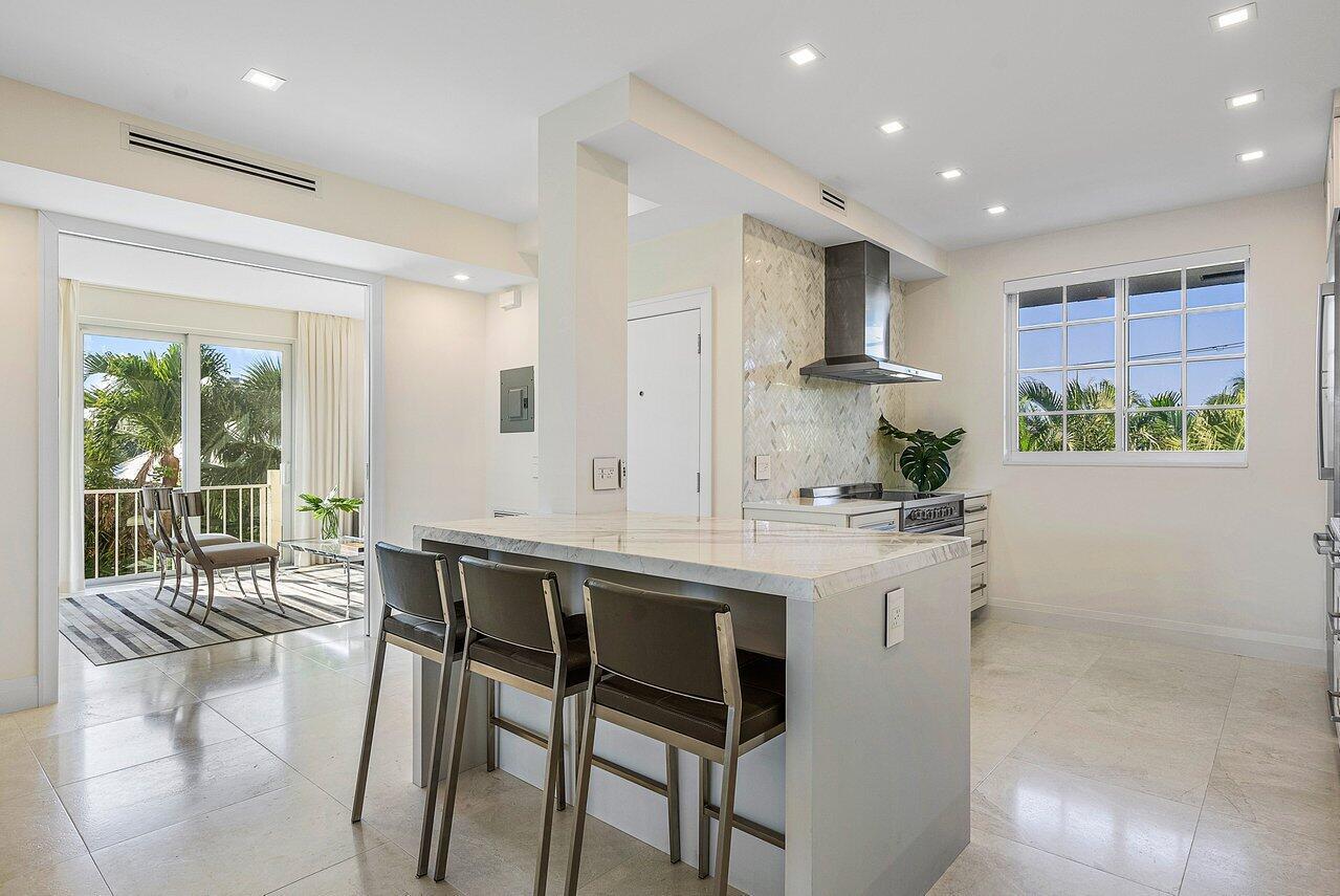 CHALET BY THE OCEAN CONDO - Residential