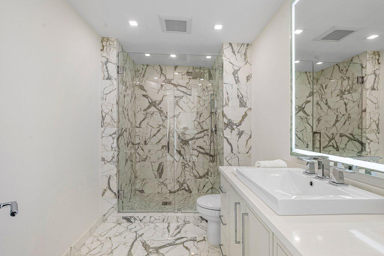 CHALET BY THE OCEAN CONDO - Residential