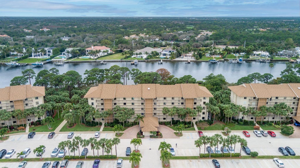 Photo of 2101 Marina Isle Way #105, Jupiter, FL 33477 (MLS # R10953133)