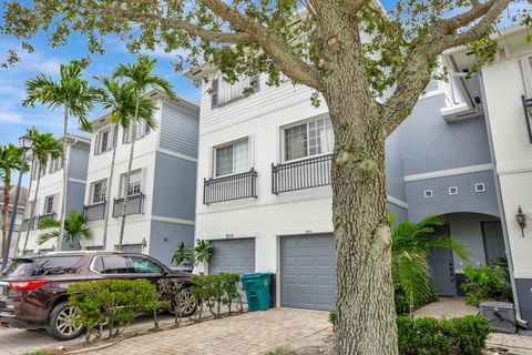 A home in Lauderhill