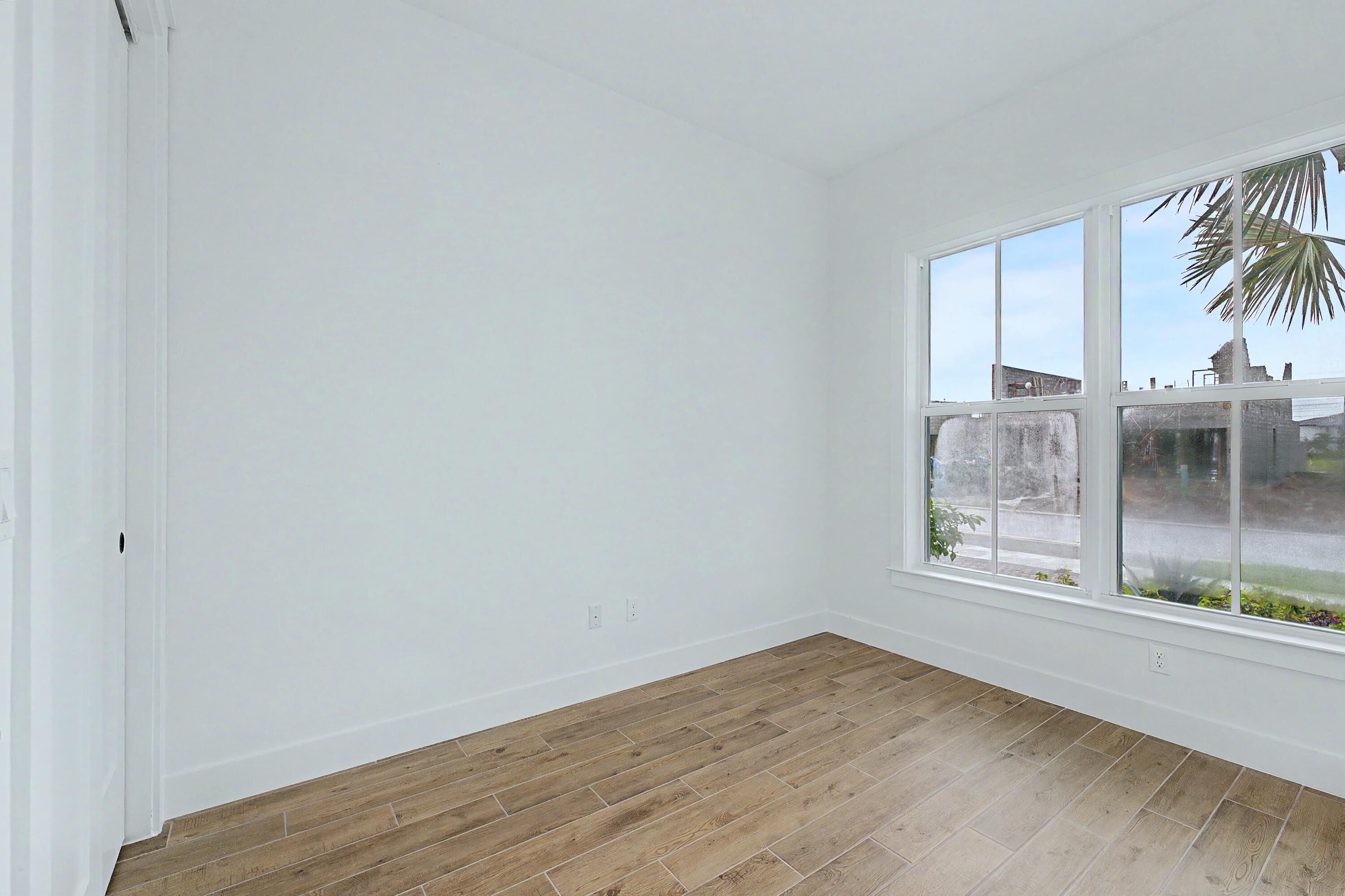 Properties 154 Parkside Way 14