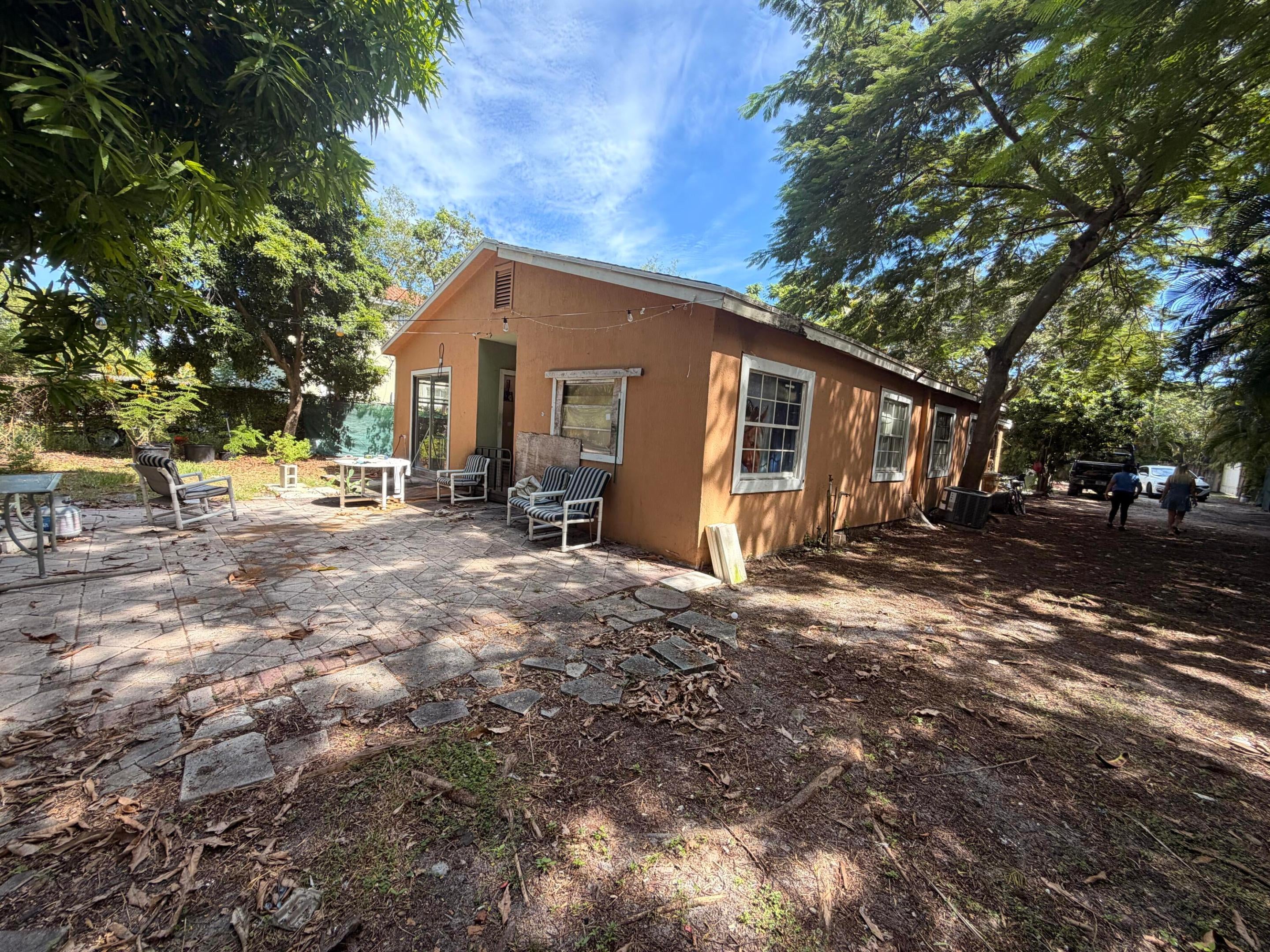 Properties | Stephanie Kaufman 1122 SW 7TH Avenue