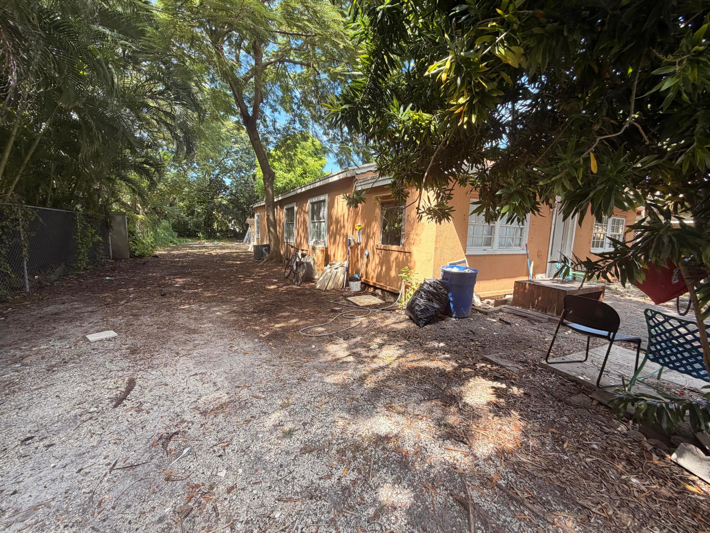 Properties | Stephanie Kaufman 1122 SW 7TH Avenue